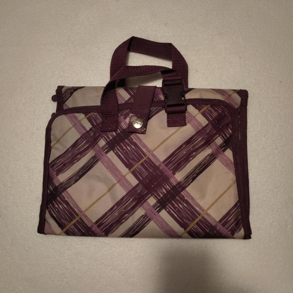 Thirty-One Fold and Go Cosmetic Hanging Travel Organizer - Purple Diagonal